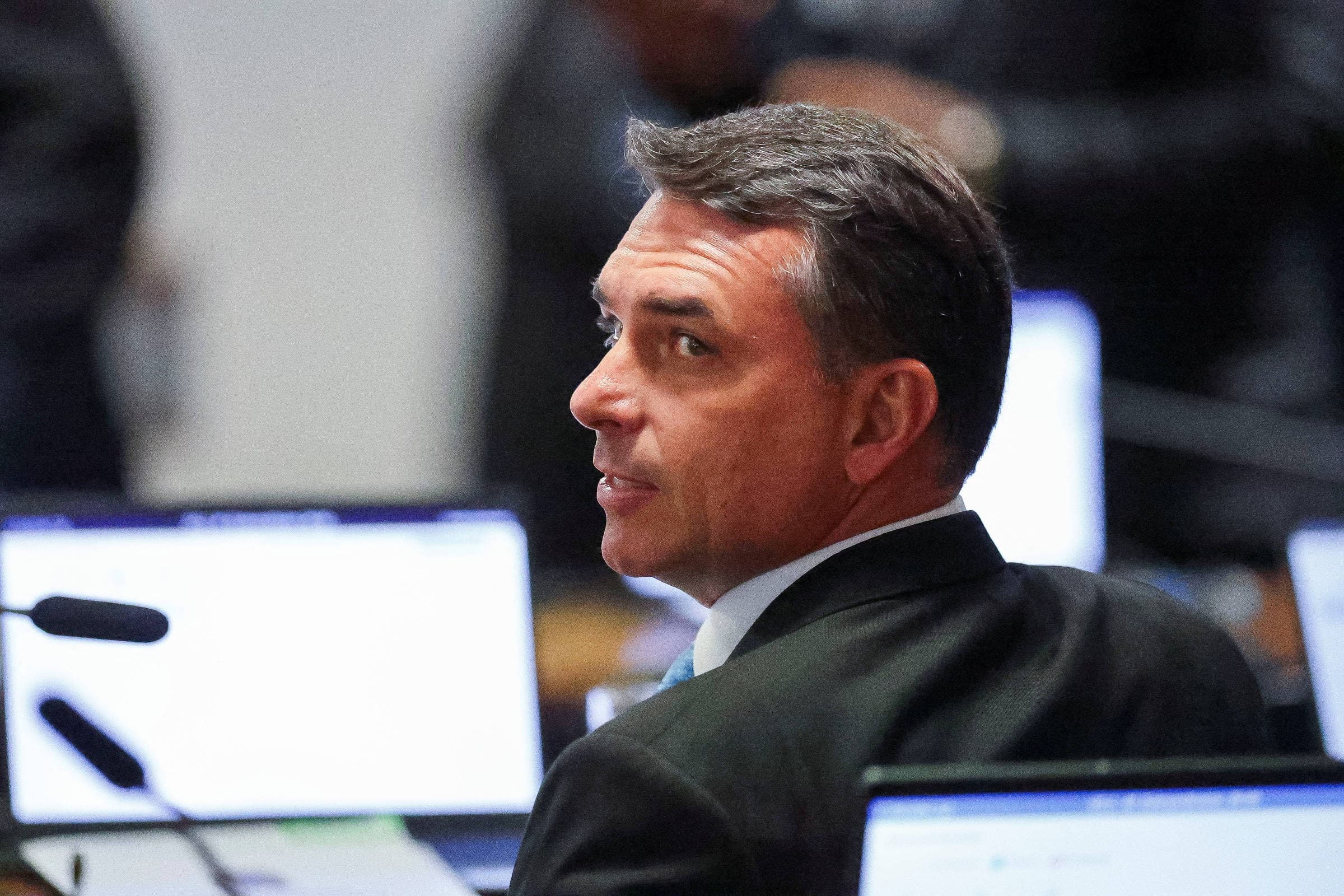 Flávio promete a entidade judaica visitar Israel logo no início de eventual governo