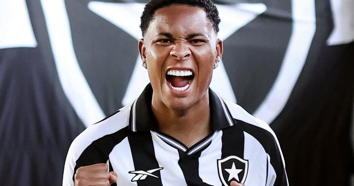 Botafogo rescinde contrato de lateral revelado pelo Flamengo