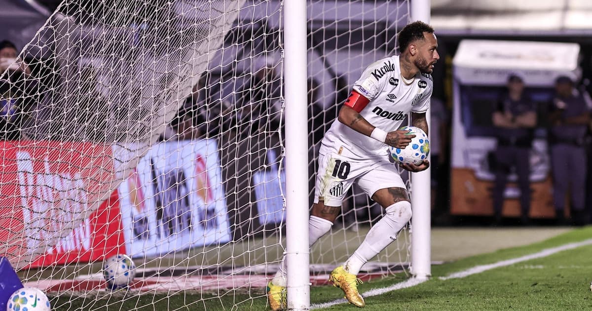 Cuca critica falta de eficiência do Santos e despista sobre Neymar no sintético