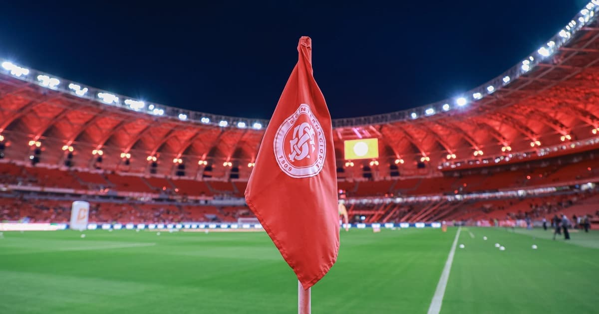 Jair Ventura segue no Vitória e diz não ao Internacional