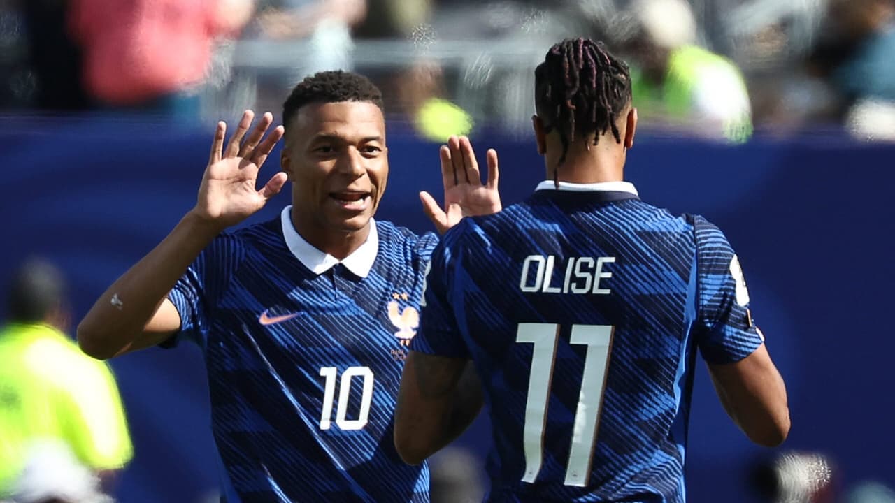 França Supera Senegal