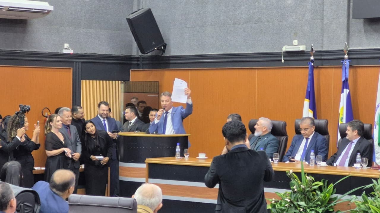 Denarium Deixa Governo de Roraima