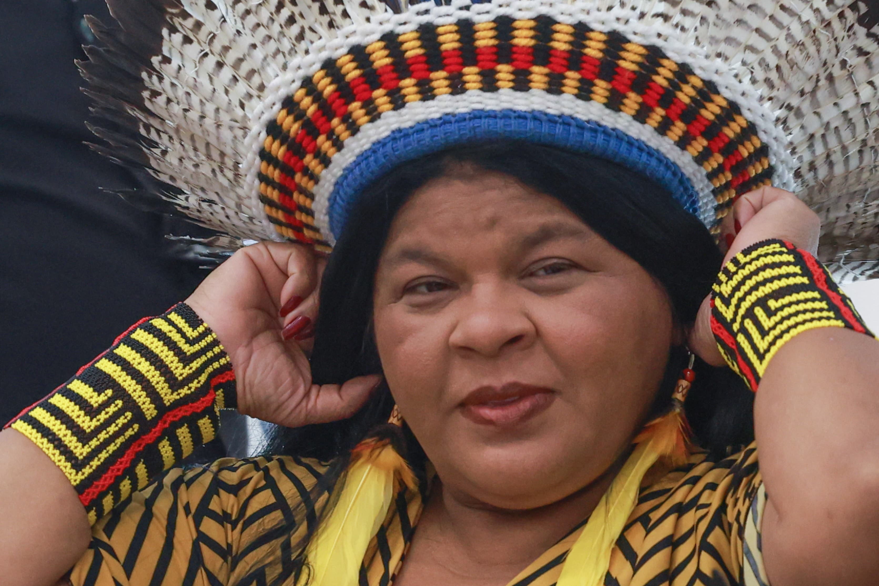 Sônia Guajajara em Estabilidade