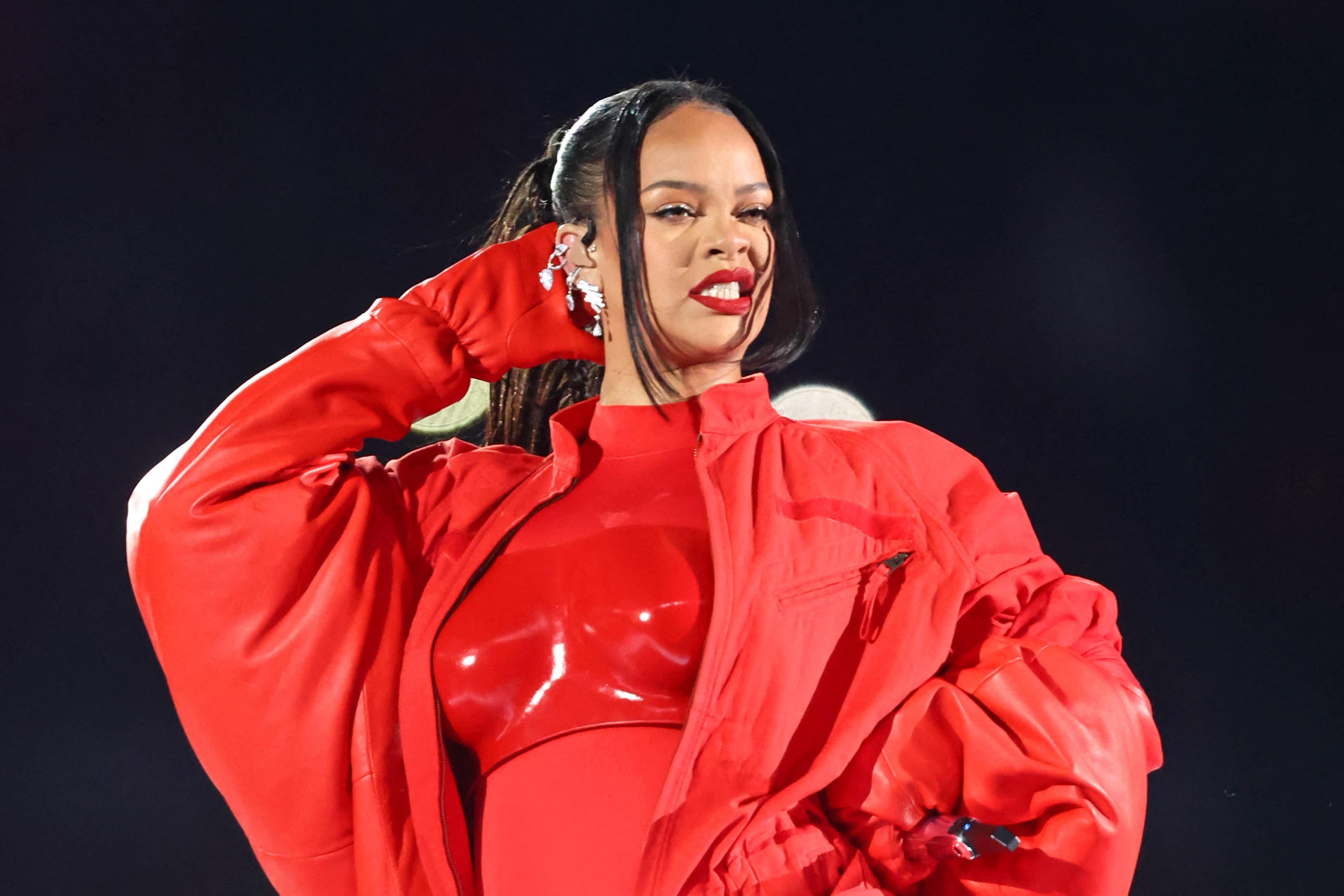 Rihanna: Suspeita de Ataque se Declara Inocente