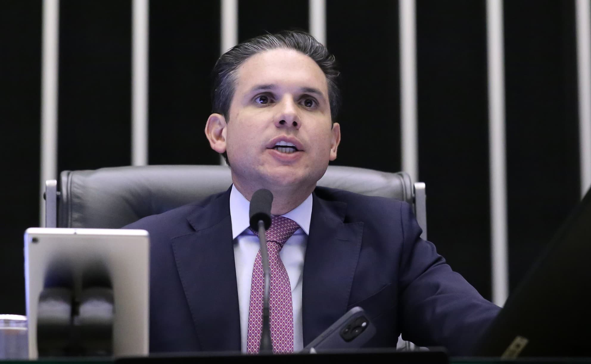 Fim da Escala 6x1 Avança